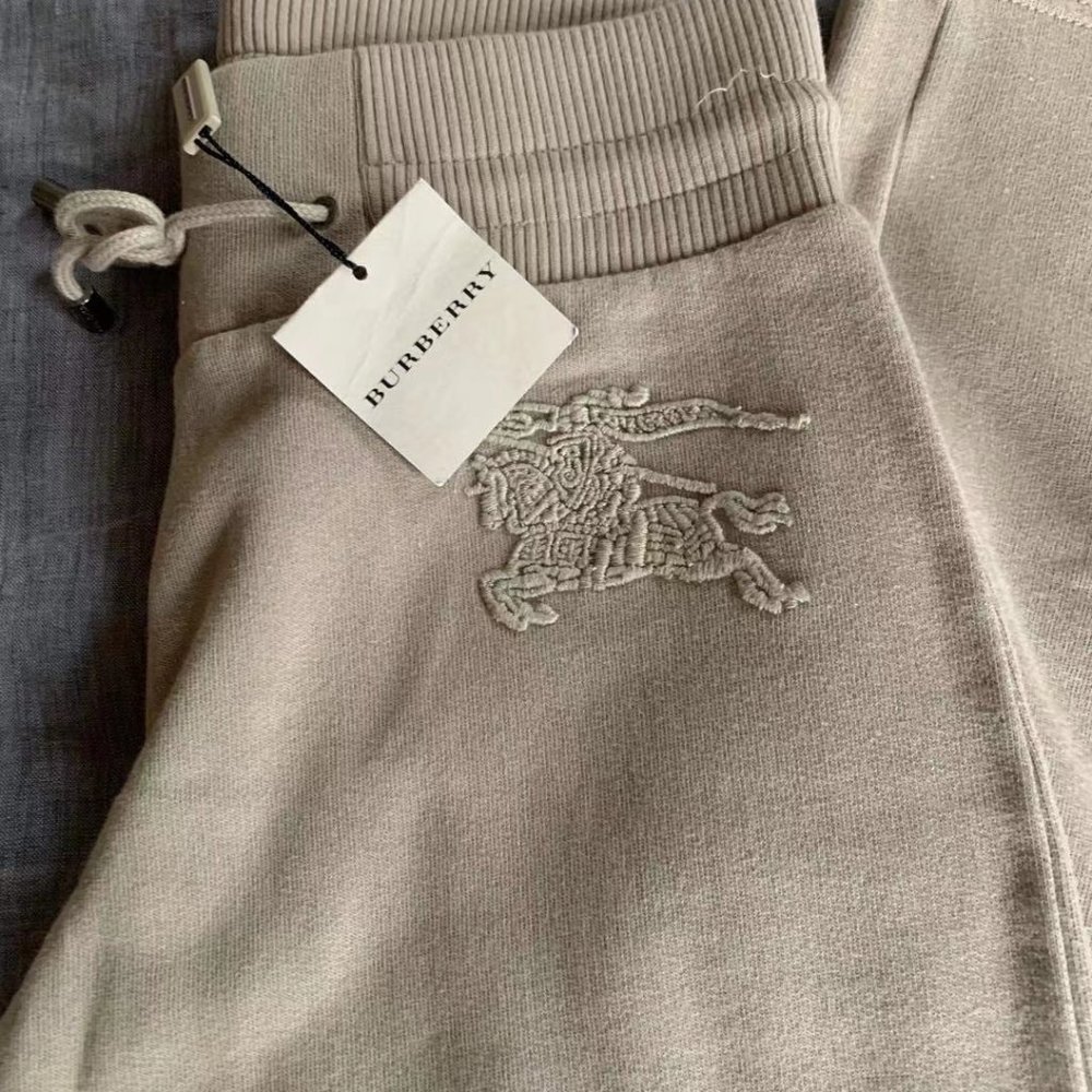 NWT BURBERRY Sweatpants